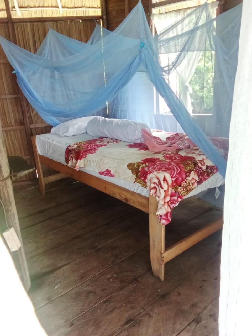 Yennanas Besir Yenbainus Homestay חדר תמונה